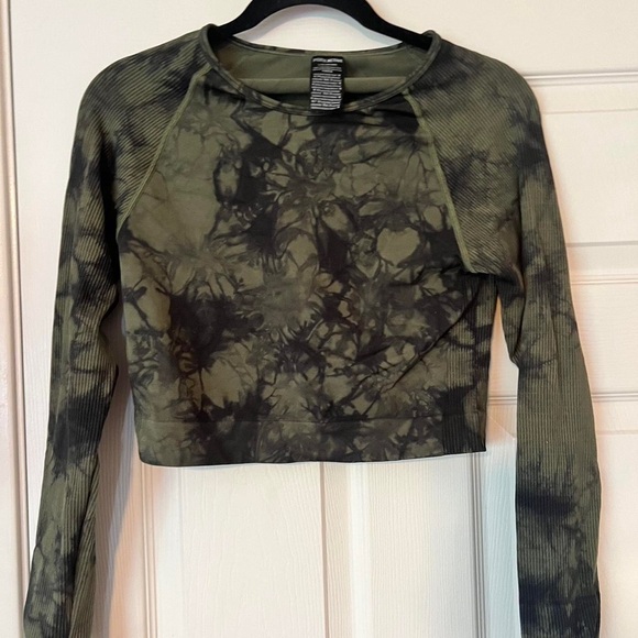PINK Victoria's Secret Tops - PINK Olive Tie-Dye Long Sleeve Crop Top